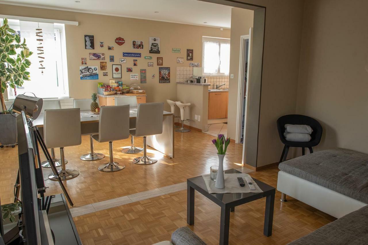 Locarno, Casa Pioda - Nahe Zentrum, Mit Balkon Und Parkplatz Exterior foto